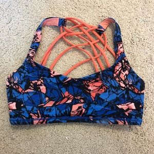 lululemon sports bra
